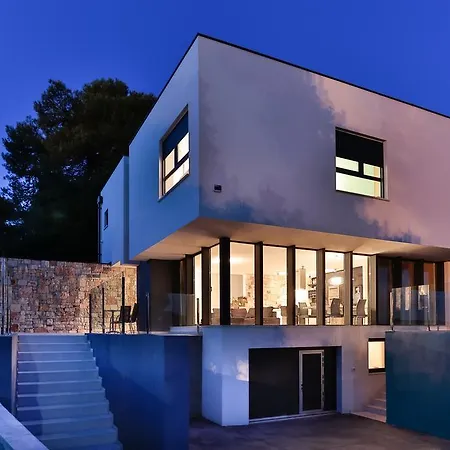 Vila Marinella Štinjan