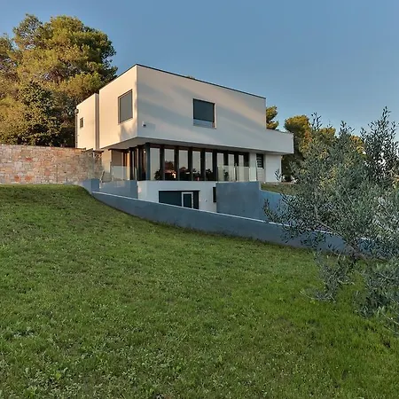 Vila Marinella