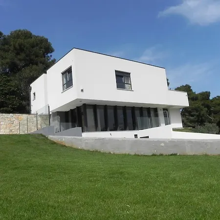 Marinella